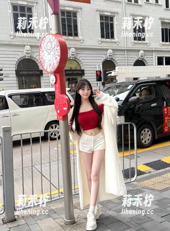 Hatori Sama Hatori Sama的极光旅程:明日方舟风格的绝美图片合集,让你爱不释手.txt